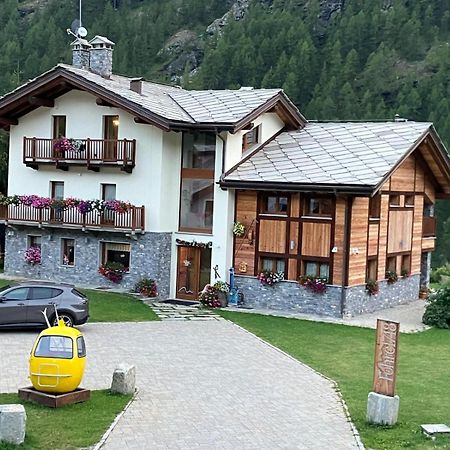 Fohre1748 Hotel Gressoney-La-Trinite Ngoại thất bức ảnh